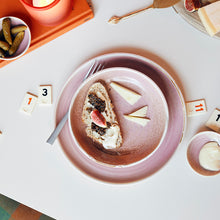 Afbeelding in Gallery-weergave laden, Chef ceramics | Deep plate L rustic pink | HKLiving
